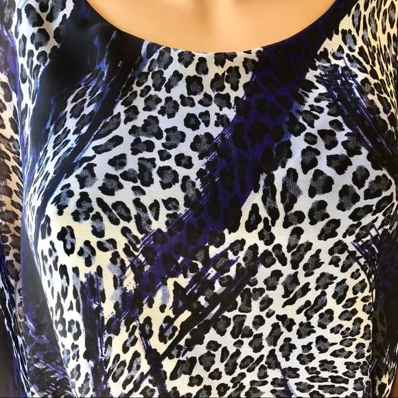 Blue print layered top - Picture 3 of 6